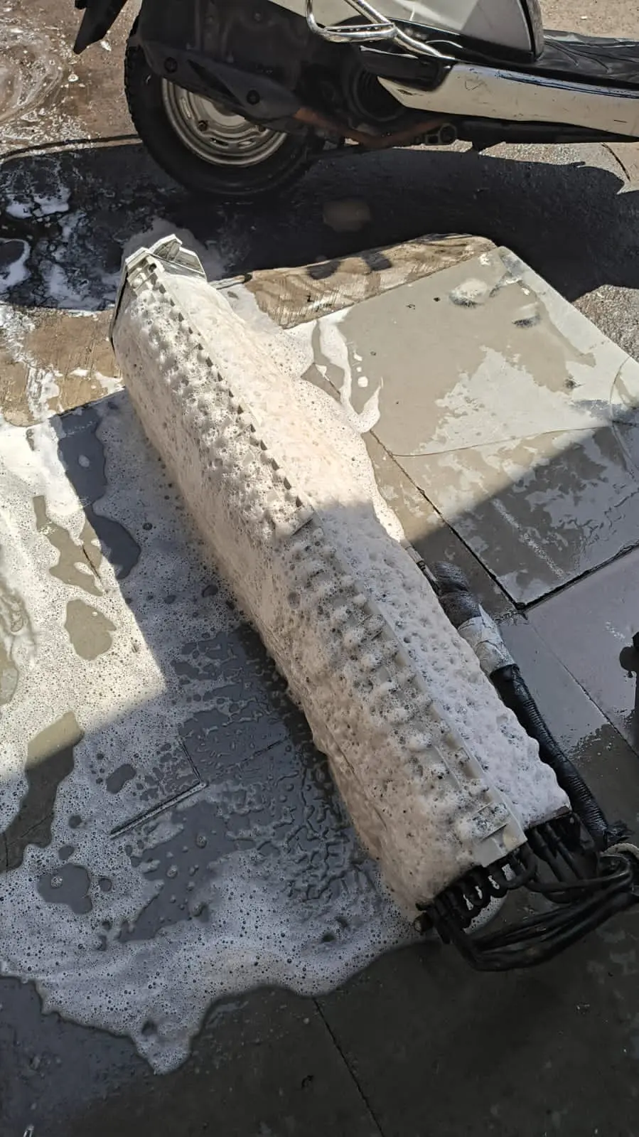 Evaporator coil foam-cleaned during a preventive maintenance visit
